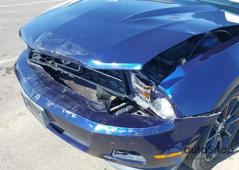 2011 Ford Mustang V6 Premium z USA, uszkodzony, nr VIN 1ZVBP8AMXB5154075